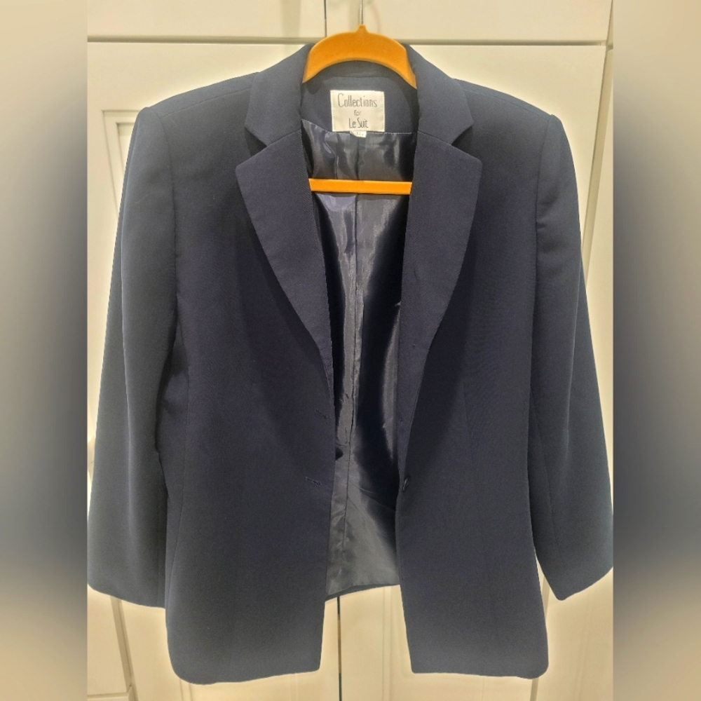 Collection by LeSuit Navy Suit Jacket size 12.